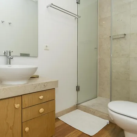 Stylish Duplex In Baixa, Lisbon, & Spacious - Ttl321 Apartamento Lisboa