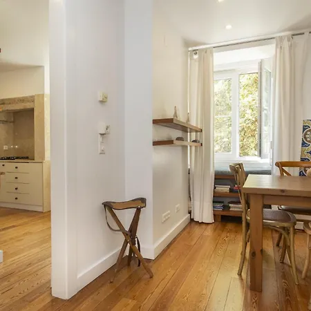 Stylish Duplex In Baixa, Lisbon, & Spacious - Ttl321 * Lissabon