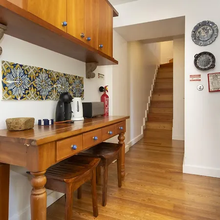 Stylish Duplex In Baixa, Lisbon, & Spacious - Ttl321 Appartement Lissabon