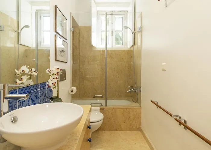 Stylish Duplex In Baixa, Lisbon, & Spacious - Ttl321 Апартаменты